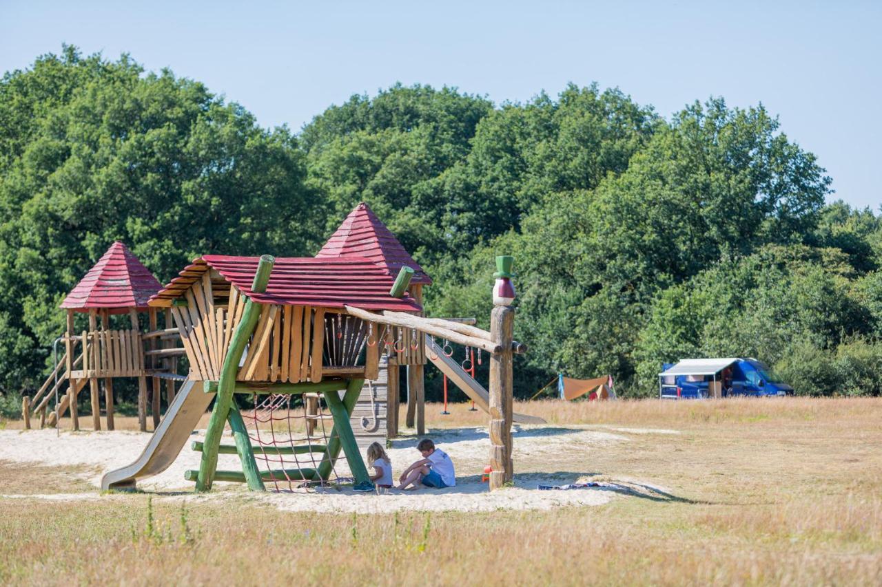 Chalets De Roos Beerze Bagian luar foto
